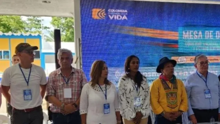 Diálogos del Gobierno con Emc: quinto ciclo