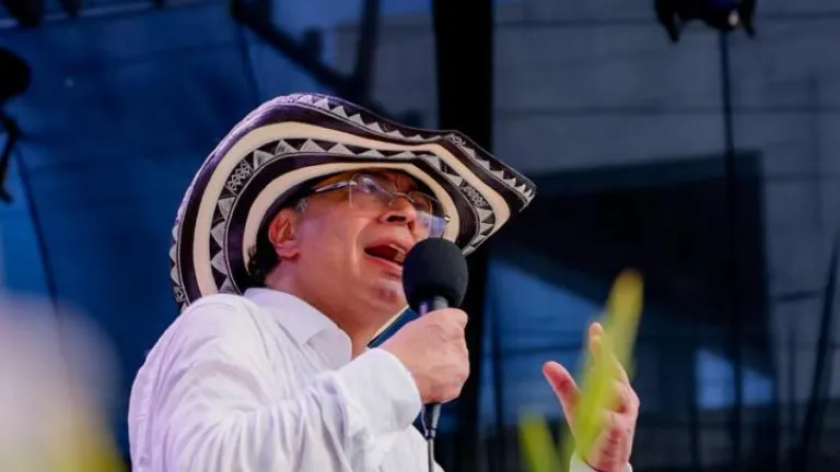 Gustavo Petro Asamblea Nacional Constituyente