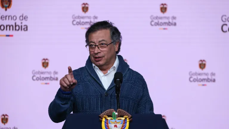 Gustavo Petro pide mayor representación femenina en el Congreso de Colombia