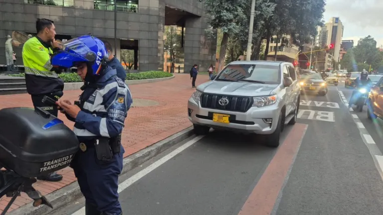 Pico y placa Bogotá HOY: 7 a 11 julio 2025 | Particulares y taxis 