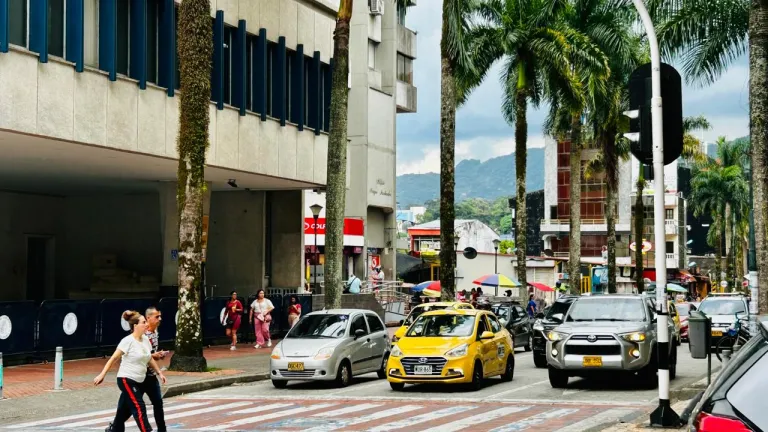 Pico y placa Villavicencio particulares-taxis: 30 septiembre a 4 octubre 2024