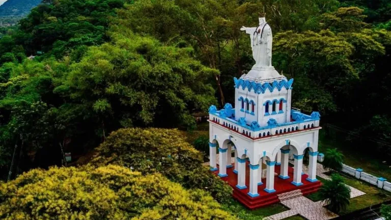 Lugares emblemáticos de Villavicencio: Cerro Cristo Rey