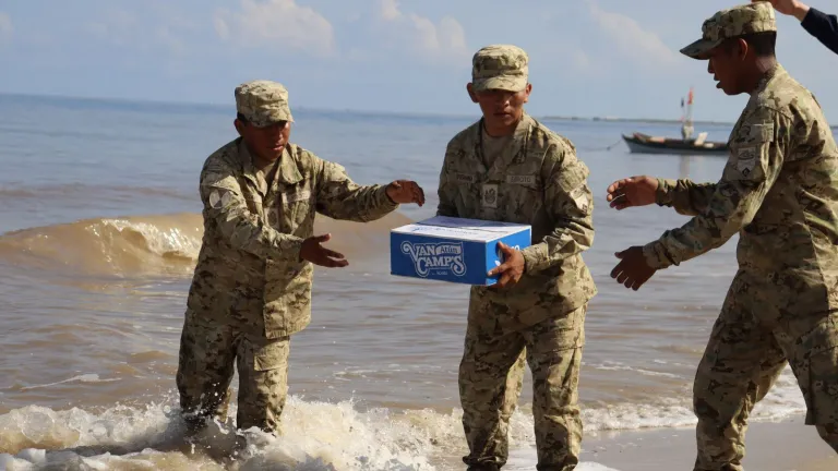 Ayudas humanitarias a las comunidades en la Alta Guajira