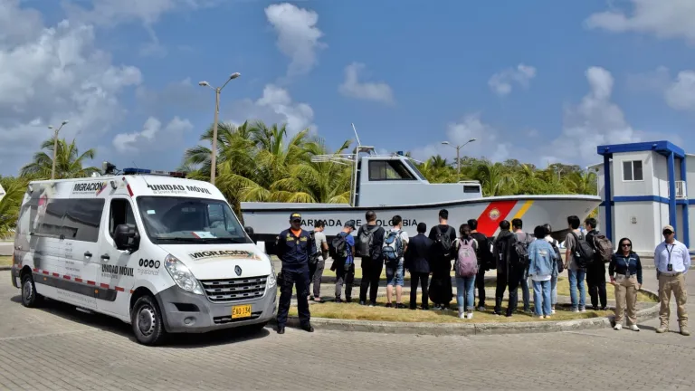 Rescate asiáticos en San Andrés