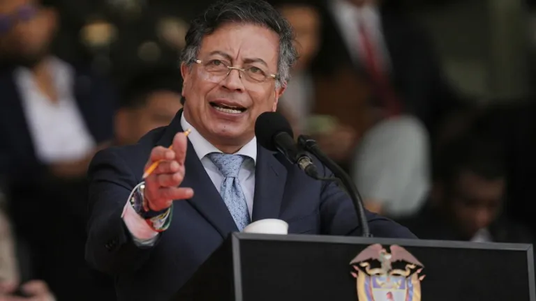 Presidente Petro alerta por crisis humanitaria en el Catatumbo
