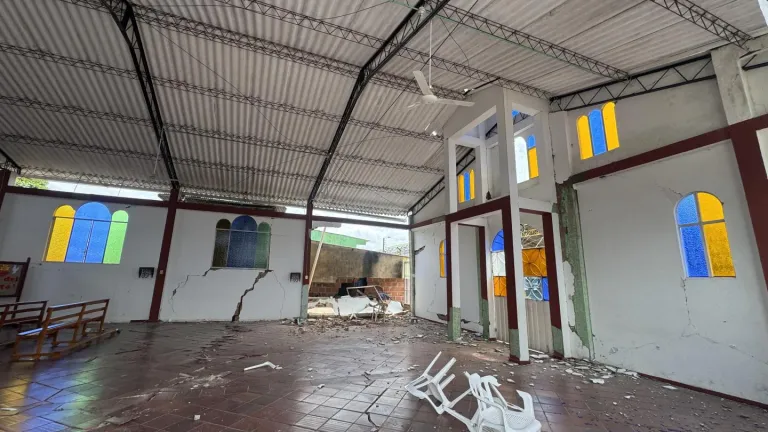 Daños por sismo en Paratebueno