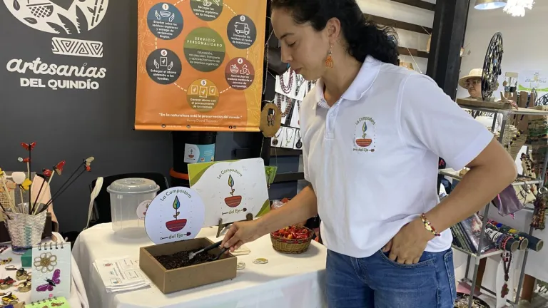 Compost en Armenia Sistema de recolección de desechos orgánicos a domicilio