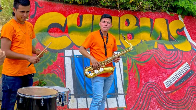 Comuna 14 de Bucaramanga: un cerro turístico a son de cumbia y murales
