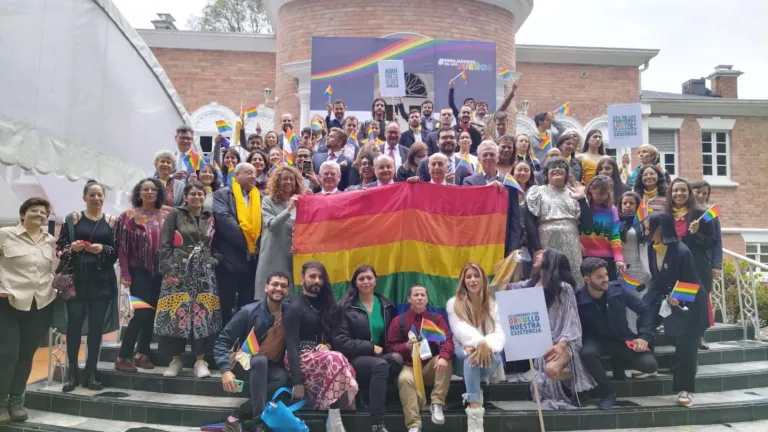 ¿Cómo es el acceso a salud de la población Trans en Colombia?