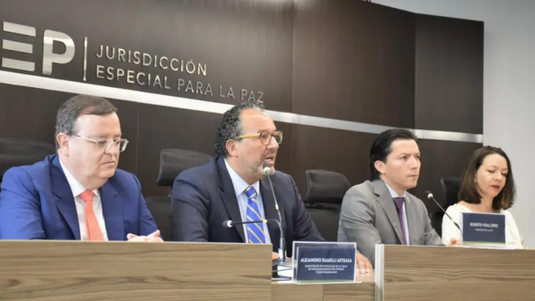 JEP investiga ejecuciones extrajudiciales: altos mandos del Ejército Nacional bajo escrutinio