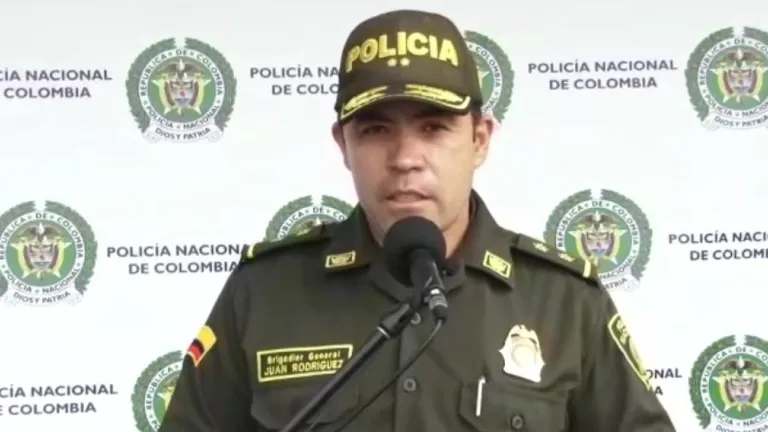 Renuncia comandante de la Policía de Cali, general Juan Carlos Rodríguez 