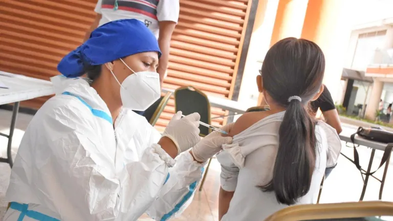 La UPC en 2026 aumentará 12,94 % y buscará cerrar la brecha entre regímenes de salud en Colombia 