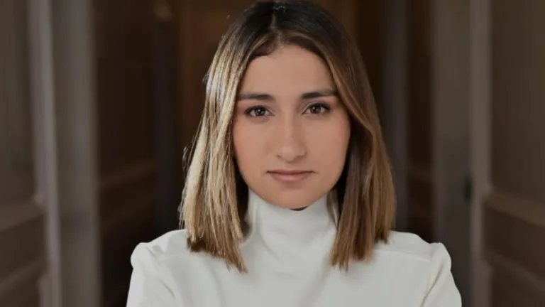 Laura Sarabia embajadora Reino Unido demanda