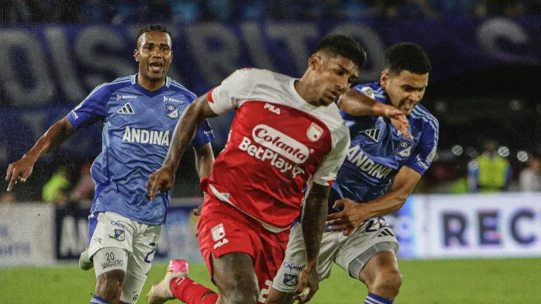 Suspenden clásicos entre Millonarios y Santa Fe por disturbios en el Movistar Arena