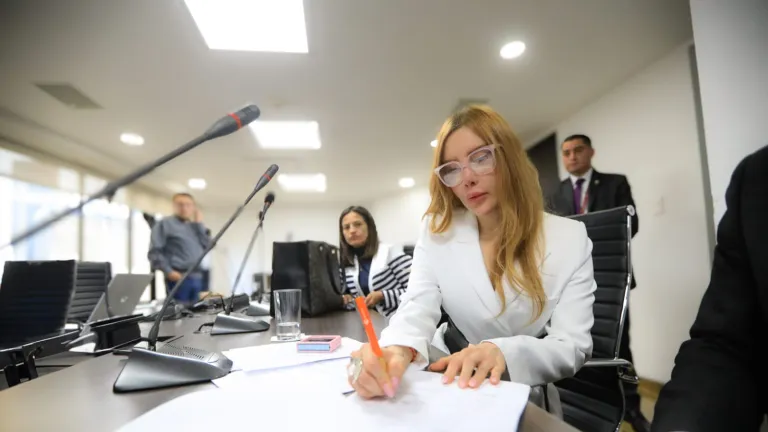 Ministra de Comercio respalda comisión del Congreso sobre zona binacional Colombia–Venezuela