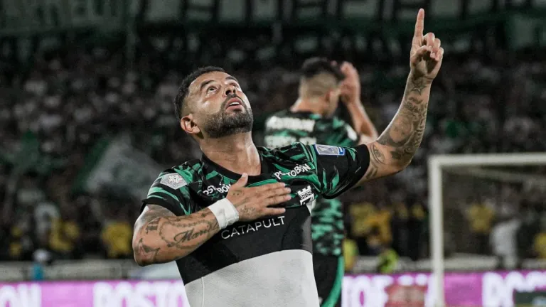 Nacional derrotó a Millonarios en el clásico de la liga colombiana