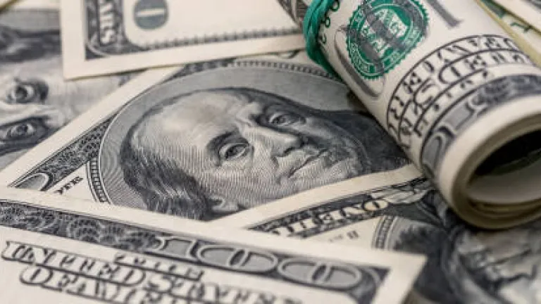FMI aprueba crédito de USD 1.000 millones para Pakistán