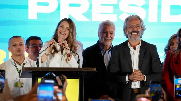 Paloma Valencia anuncia a Juan Daniel Oviedo como su fórmula vicepresidencial