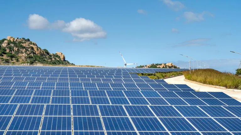 Colombia Solar llevará paneles solares a hogares vulnerables
