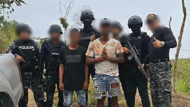 Colombianos detenidos en Ecuador por secuestro de futbolista