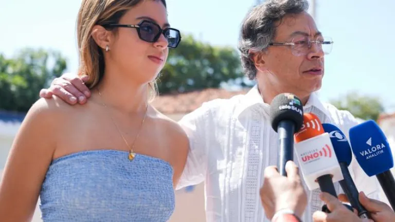 Persecución hija Gustavo Petro
