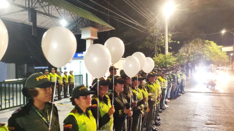 Este martes entregarán cuerpos de policías muertos en Neiva