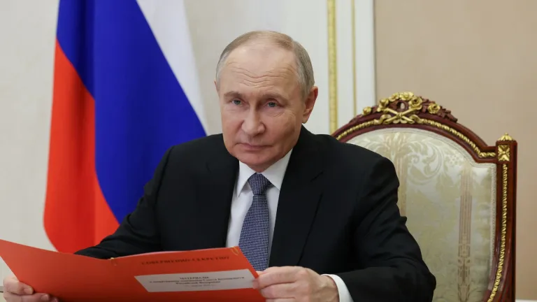 Rusia anuncia tregua con Ucrania en mayo