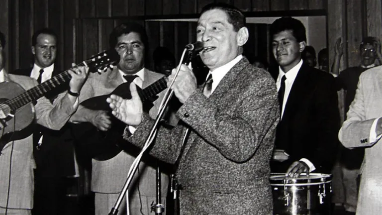 Rafael Escalona cumple 100 años: El cultivo de la tierra, las canciones y su sombrero de los últimos años