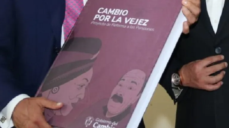 Reforma pensional devuelta: Corte Constitucional identifica vicio de trámite