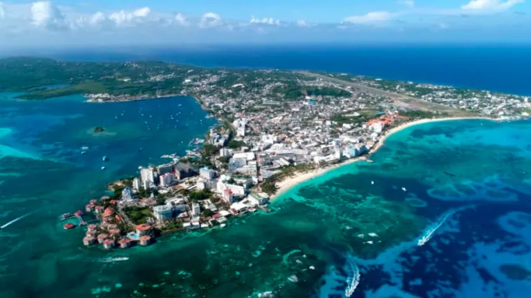 Pescadores hondureños deportados de San Andrés