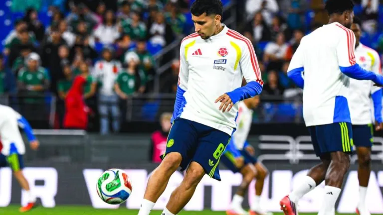 Colombia empató 1-1 ante México en Baltimore en su primer amistoso después del Mundial 2026. Luis Javier Suárez marcó para la Selección.