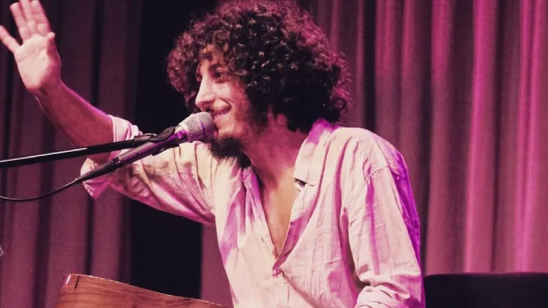 Adrián Berra, cantante argentino, gira en Colombia: fechas y ciudades