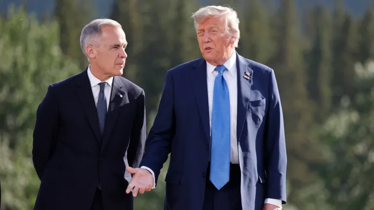 Estados Unidos cortó negociaciones comerciales con Canadá