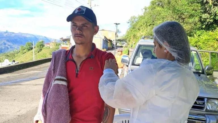 Vacunación contra la fiebre amarilla 