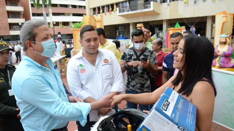 Víctimas del conflicto en Huila recibieron ayudas para fortalecer sus emprendimientos