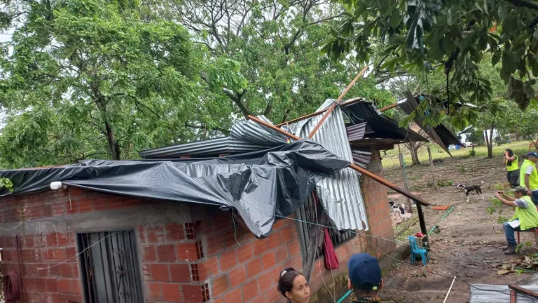 Caldas: Fuerte vendaval en La Dorada dejó 40 viviendas afectadas