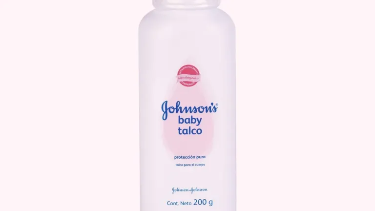 Johnson & Johnson retira del mercado mundial su talco en polvo