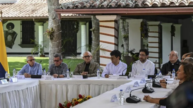 Gobierno y Eln reanudaron oficialmente conversaciones en Venezuela