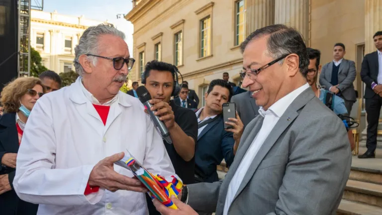 ¿Qué dice la reforma a la salud de Petro?