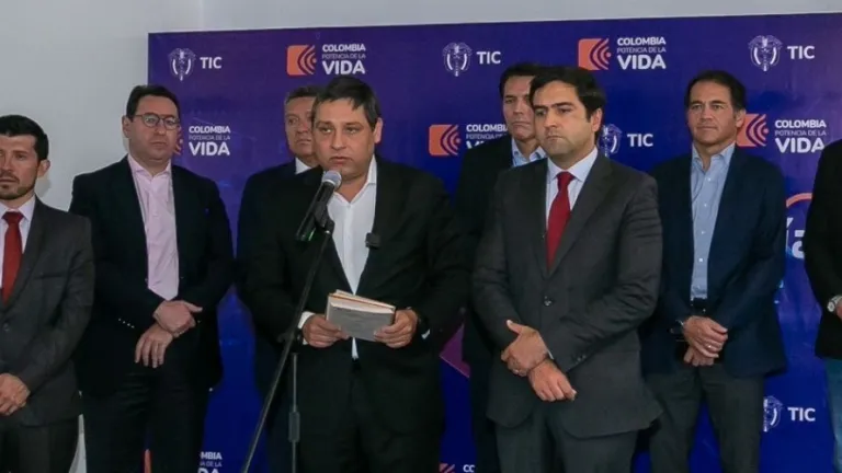 MinTIC y operadores de telecomunicaciones sellan acuerdo por la conectividad del país con una inversión de $3.5 billones
