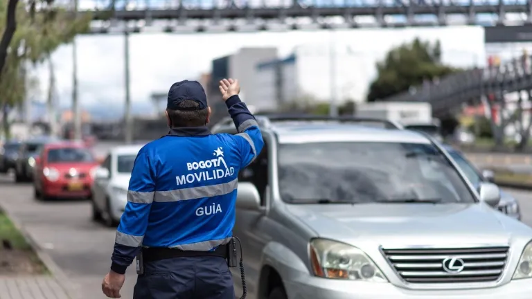 Así va el Pico y Placa para particulares y taxis en Bogotá del 19 al 23 de febrero 2024