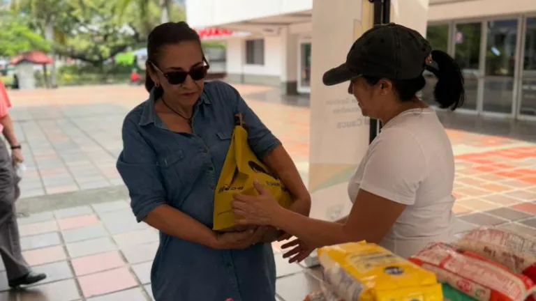 Valle del Cauca envía ayuda al Catatumbo