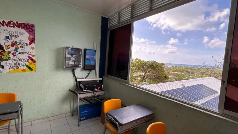 Energía limpia: inauguran primer colegio en San Andrés 