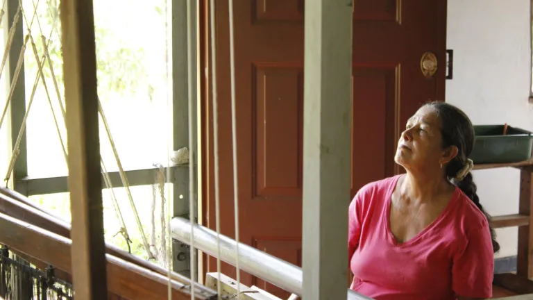 Mujeres tejedoras en Charalá, Santander