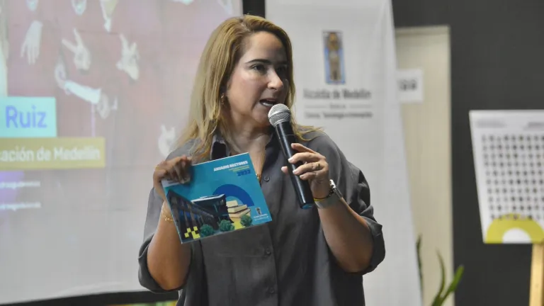 Imputan nuevos cargos a la exsecretaria de Educación de Medellín, Alexandra Ruiz