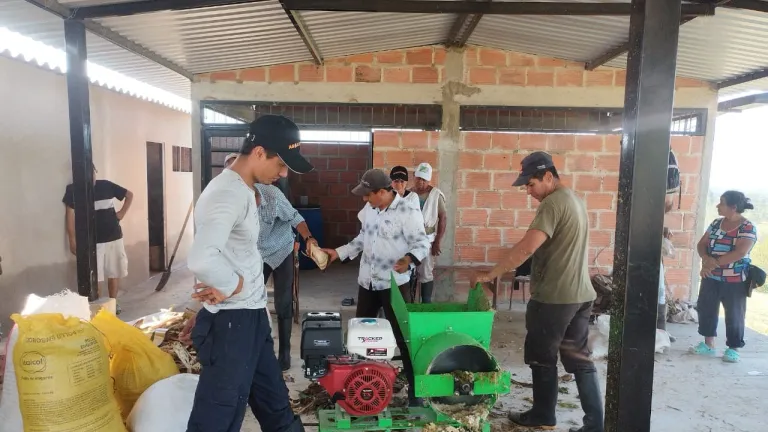 Conoce más sobre las biofábricas de abono orgánico en la producción campesina