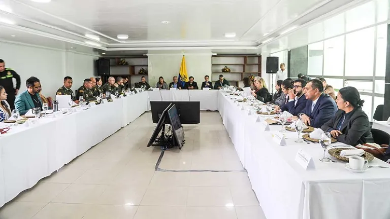 Jóvenes endeudados con ‘Ser Pilo Paga’ serán liberados de sus créditos