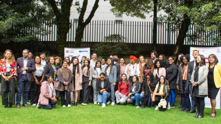 Universidad de Salamanca ofrece becas para líderes afrocolombianos, indígenas y mujeres de zonas rurales de Colombia
