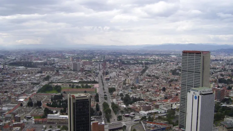 Pico y placa en Bogotá 6 al 10 de mayo
