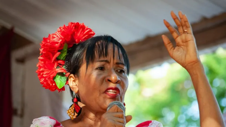 Artista de la semana: los 65 años de la Reina de la Tambora